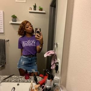 Meet your Posher, Eleisha